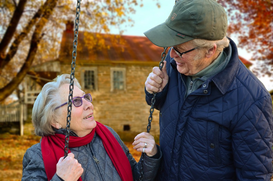 pareja ancianos