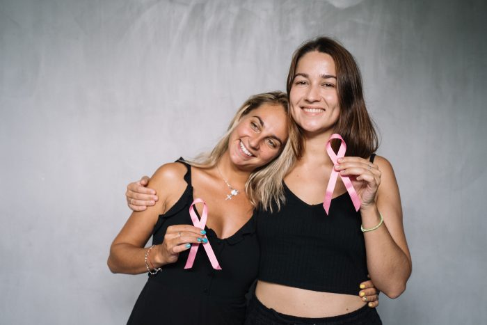 mujeres contra el cancer de mama